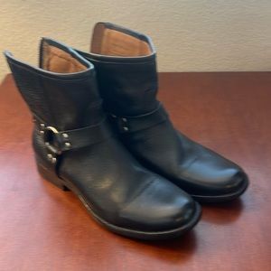 Frye Portia Harness Black Leather Boots US 9.5-10